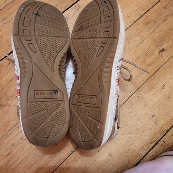 Sperry - Picture 4 of 4